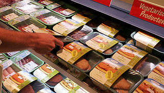 Consumenten snappen wat 'vegaworst' is, meerderheid tegen verbod op vleesnamen