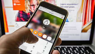 Online shoppers zien voortaan de winkelnaam in hun bank-app