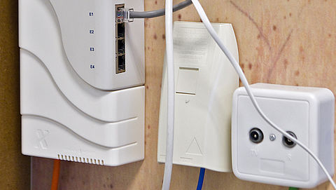 Wat is het verschil tussen glasvezel, kabel en koper voor internet?
