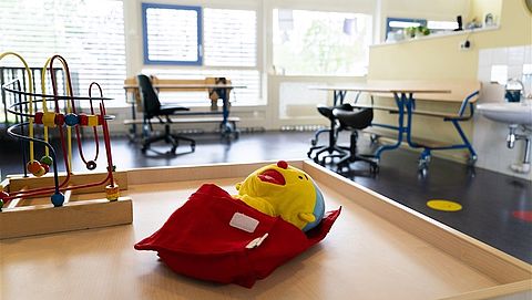 Vergoeding voor ouders die naast compensatieregeling kinderdagverblijf grepen
