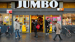 Rugzakverbod bij Jumbo supermarkt voor scholieren