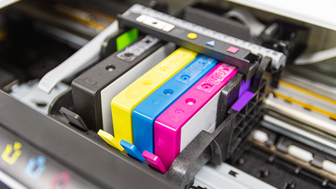 Dit is waarom inktcartridges zo duur zijn (en vijf tips om op printen te besparen)