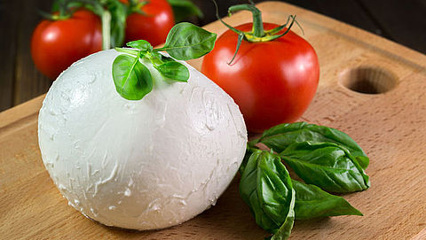 Buffelmozzarella: hierom eet je het liever niet