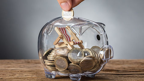 Meldpunt Vakantiegeld van vakbond CNV blijft twee maanden langer open