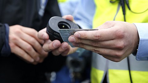 Storing op nieuwe ID-kaart: chip niet goed uit te lezen