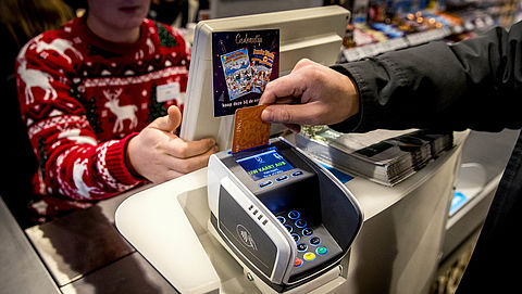 Nederlanders geven recordbedrag uit op zaterdag voor kerst