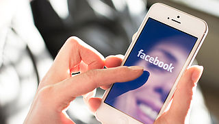 Facebook verbant databedrijf om privacy 