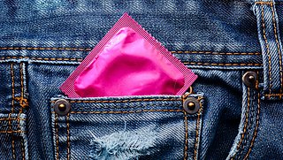 Waarom besluit je tegen beter weten in om geen condoom te gebruiken?