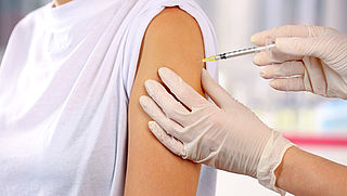 Kabinet wil extra vaccinatieronde tegen meningokokken