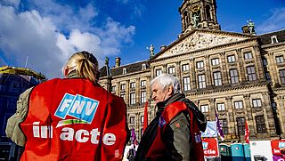 FNV wil pensioenkorting van tafel