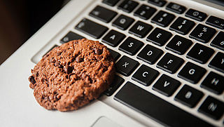 'Zorgverzekeraars volgen klanten met e-mailcookies'