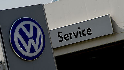 'VW betaalt misleide klanten 5000 dollar'