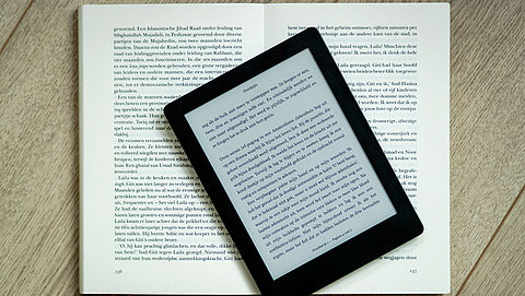 Minder mensen lenen bij bibliotheek, e-books populairder
