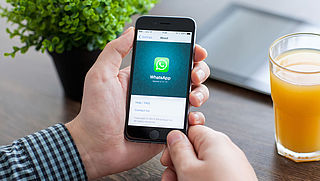 'WhatApp moet stoppen met delen van persoonlijke contactgegevens'