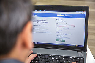 Facebook krijgt weer boete van Europese privacywaakond: 1,2 miljoen euro