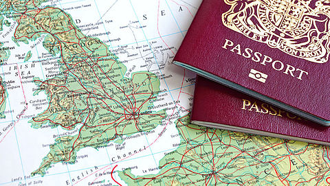 In Nederland geboren mensen zonder paspoort geholpen door gemeenten