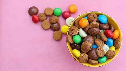 5 suikerklontjes in handje kruidnoten? Zo kies je het gezondste snoepgoed tijdens Sinterklaas