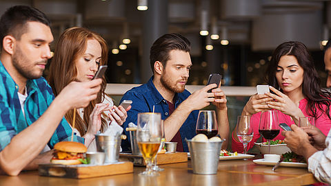 Tieners kritisch op eigen schermgebruik