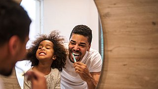 Tandenpoetsen (leren) bij je kinderen: waarop moet je letten?