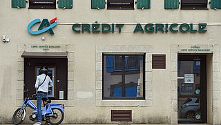 Gifbeker van wurgkredieten is nog niet leeg voor Crédit Agricole