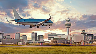 Boetes en schade door 'valet-parking'-bedrijven Schiphol