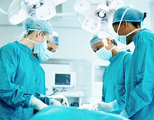 Strengere regels plastische chirurgie 