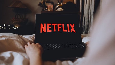 Gratis Netflix kijken via het account van een vriend(in)? Vanaf 2023 kost dit geld