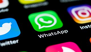 WhatsApp vraagt om vinger- of gezichtsscan bij inloggen op laptop of pc