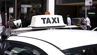 Zelfrijdende taxi liefst mét chauffeur