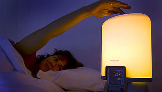 Kan een lichtwekker helpen bij het opstaan?