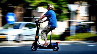 Meer elektrische voertuigen op fietspad: 'Zorgen voor nog grotere chaos'