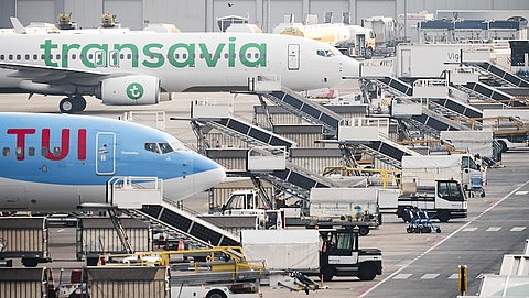 Meer problemen op luchthavens: tientallen vluchten Transavia geschrapt
