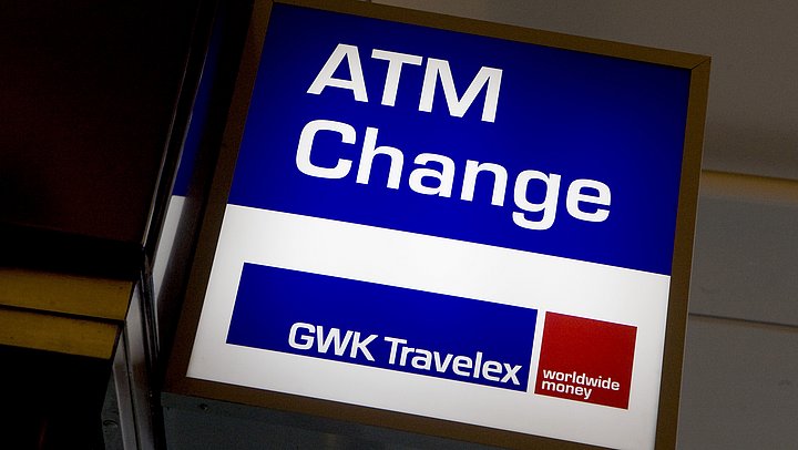 Buitenlands geld wisselen? Bij GWK Travelex ben je duurder uit dan bij de bank