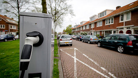 'Tweedehands elektrische auto's onaantrekkelijk voor particulieren'