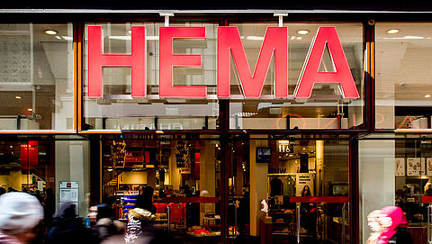 HEMA start met het leasen van auto's