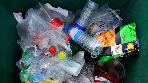 Statiegeld op kleine plastic flesjes vanaf 1 juli 2021