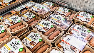 Prijsverschil tussen vlees en vervangers steeds kleiner, maar waar blijft de vega kiloknaller?