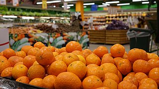 Soms 15 soorten gif op fruit en rozijnen: consument maakt zich zorgen