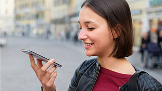 Zo zet je de spraakbesturing op je telefoon uit 