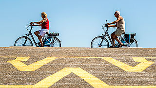 Zo ga je op een e-bike wél veilig door het verkeer