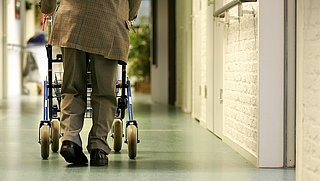 Nederlanders worden veel ouder: duizenden op wachtlijst verpleeghuis