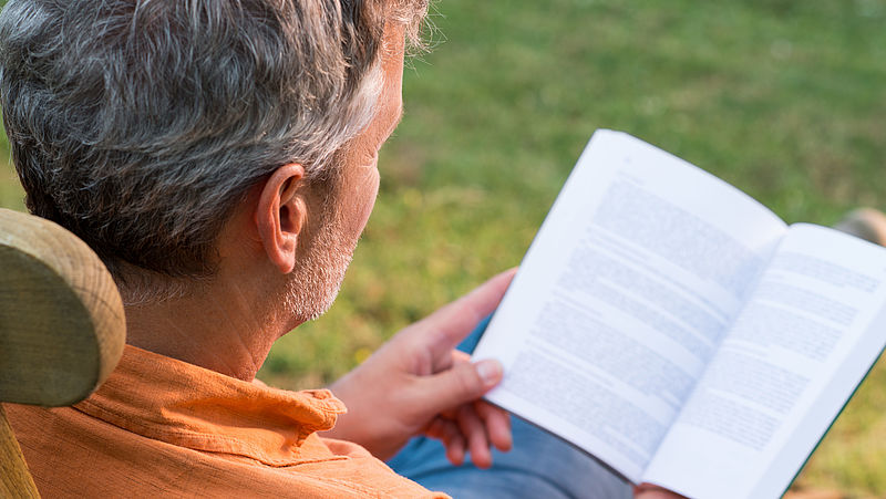 'Geniet dit weekend van de zon, maar doe dat thuis'