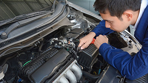 Garages mogen afwijken van adviesprijzen voor onderhoud