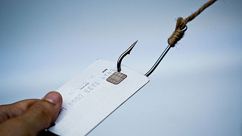 Phishing: geblokkeerde rekeningen en verlopen pasjes