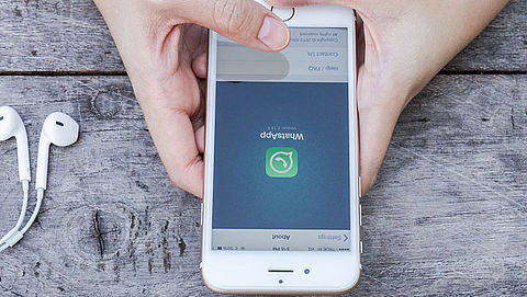 Stappenplan: de nieuwe beveiligingsfunctie WhatsApp inschakelen