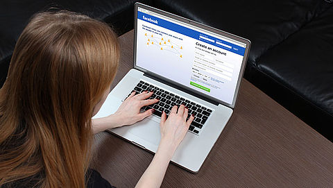 Frankrijk gaat mogelijk toezicht houden op Facebook en sociale netwerken