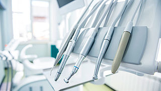 Duizenden tandartsen geven gehoor aan oproep tegen borende mondhygiënist