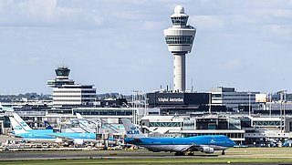 Je moet je kunnen wenden tot luchtvaartmaatschappij voor restitutie geannuleerde vlucht