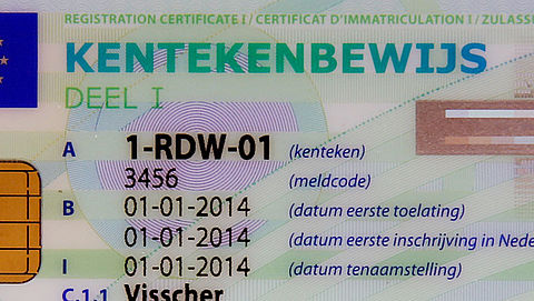 Let op: vraag autopapieren aan bij RDW en niet bij namaaksites!