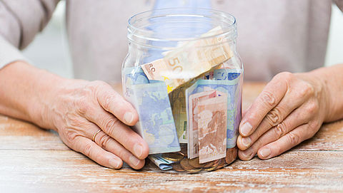Nederlanders blijven sparen ondanks zeer lage rente